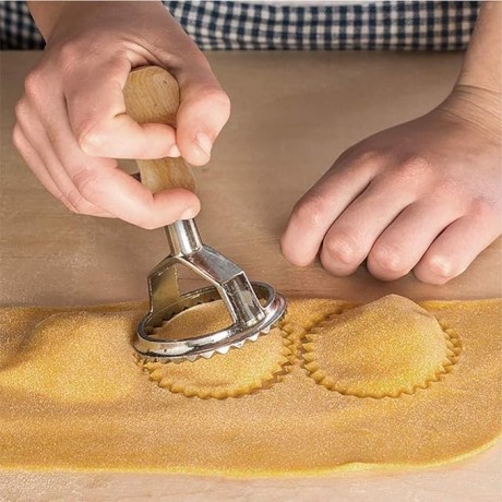 Ravioli Maker Cutter Stamps Round Shape Ravioli Masker - Large Size Aluminum Press with Wooden Handle and Fluted Edge, RAVIOLI CUTTER